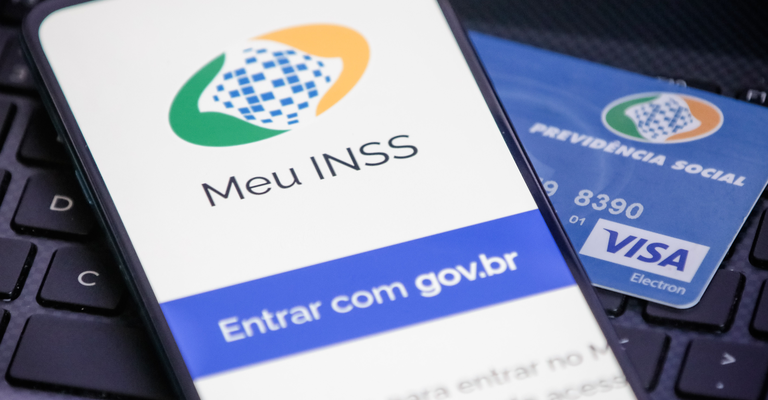 A Advocacia-Geral da União (AGU), representando judicialmente o Instituto Nacional do Seguro Social (INSS), ajuizou ação cautelar de urgência...